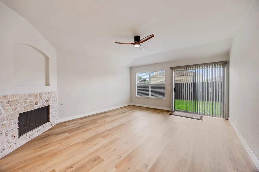 7127 Larkin Drive Dallas, TX 75227
