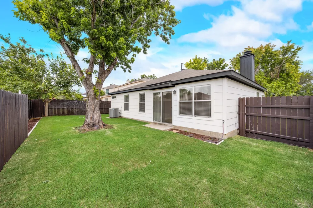 7127 Larkin Drive Dallas, TX 75227