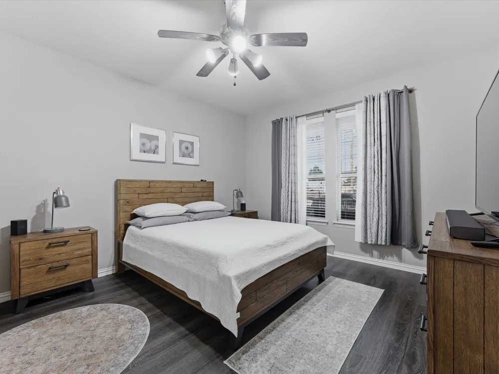 676 S Charles Street Lewisville, TX 75057