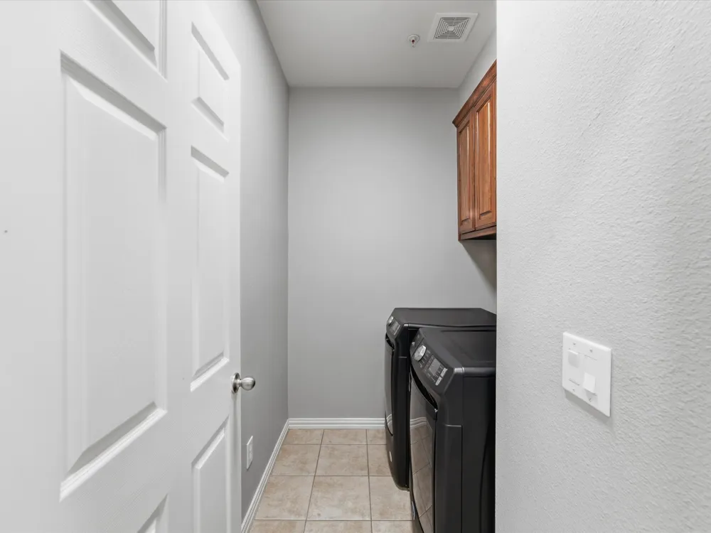 676 S Charles Street Lewisville, TX 75057