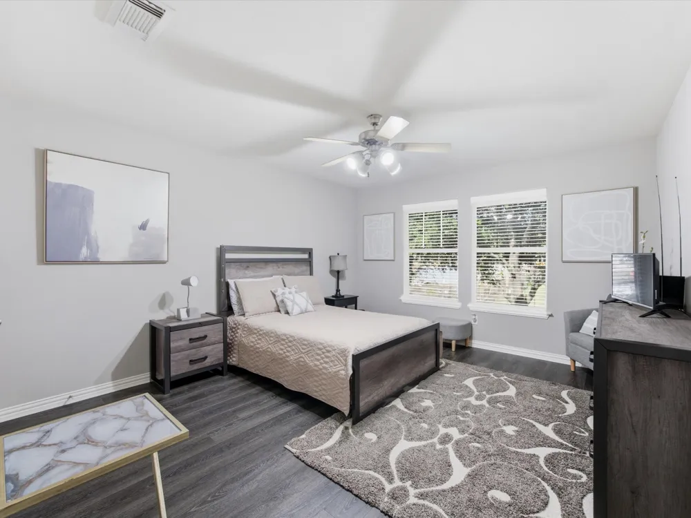 676 S Charles Street Lewisville, TX 75057