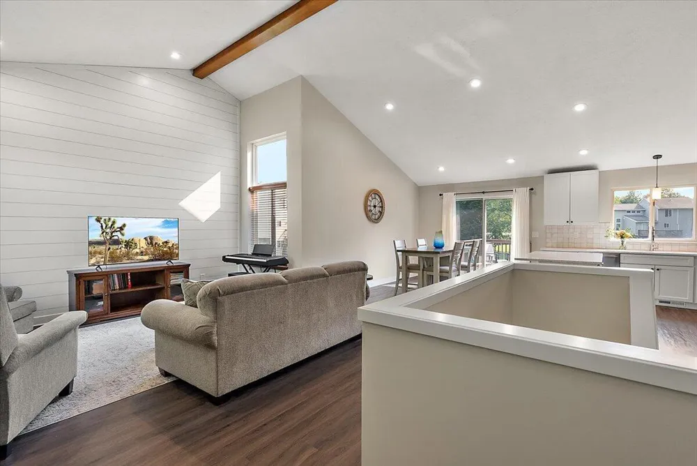 312 Sand Castle Drive Holland, MI 49424