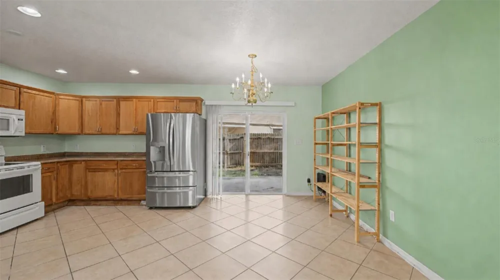 2106 PINE CHACE COURT Tampa, FL 33613