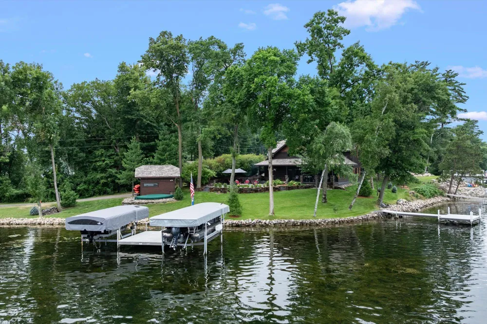 12328 Milinda Shores Road Crosslake, MN 56442