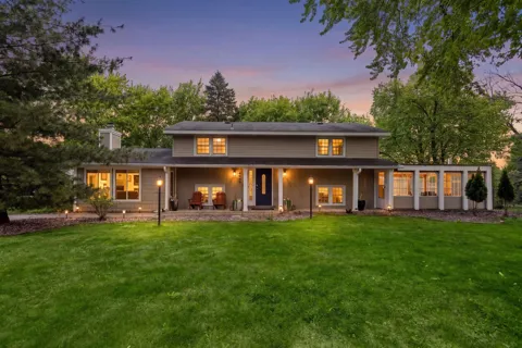 6060 Hemlock Lane