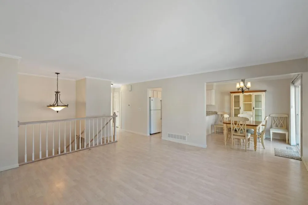 6140 Creek View Trail Minnetonka, MN 55345
