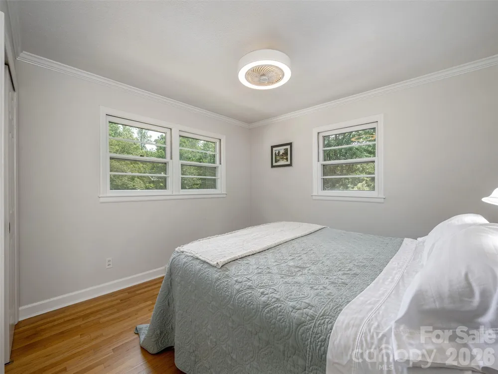 525 Carson Drive Hendersonville, NC 28791
