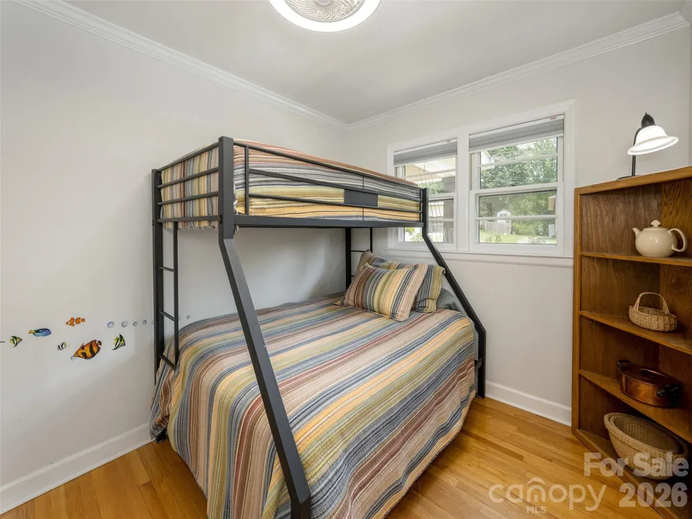 525 Carson Drive Hendersonville, NC 28791