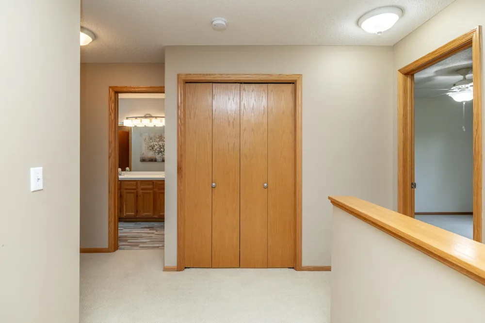 6822 Benton Circle #37 Inver Grove Heights, MN 55076
