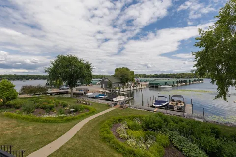 21957 Minnetonka Boulevard #17