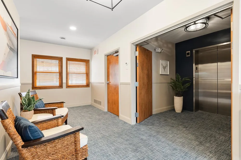 21957 Minnetonka Boulevard #17 Excelsior, MN 55331