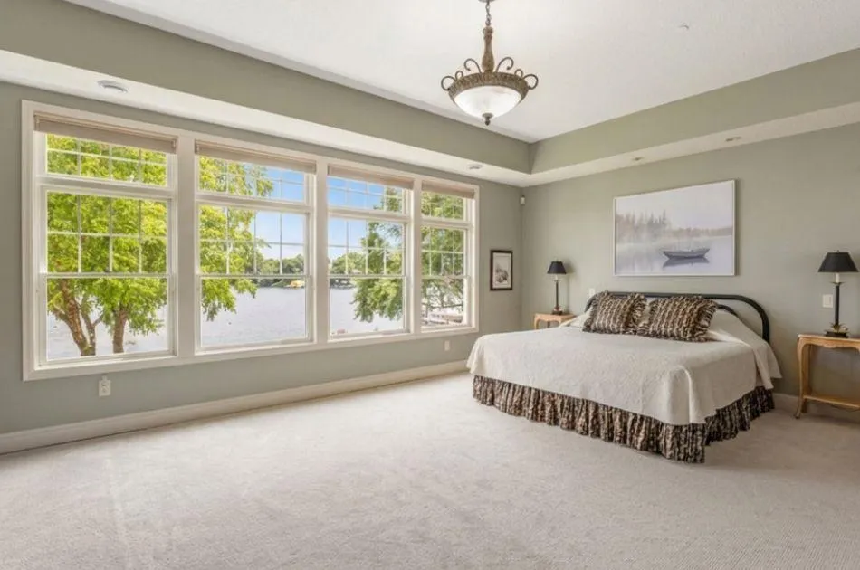 21957 Minnetonka Boulevard #17 Excelsior, MN 55331
