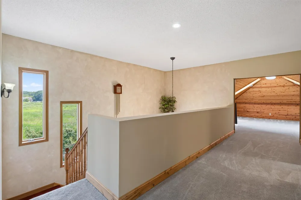 2300 Bantas Point Road Wayzata, MN 55391