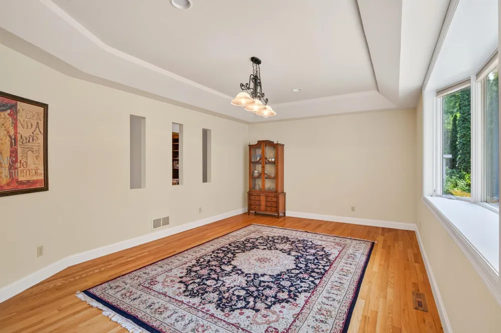 2300 Bantas Point Road Wayzata, MN 55391