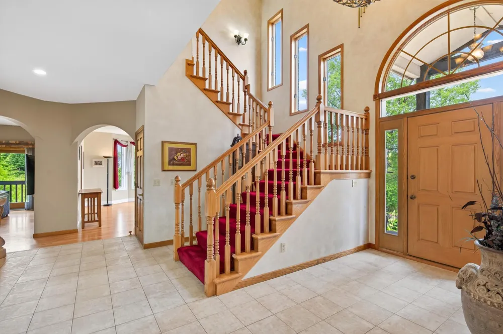 2300 Bantas Point Road Wayzata, MN 55391