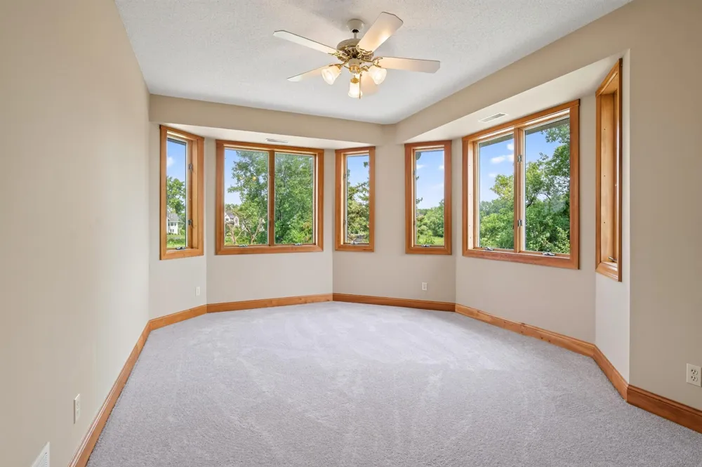 2300 Bantas Point Road Wayzata, MN 55391