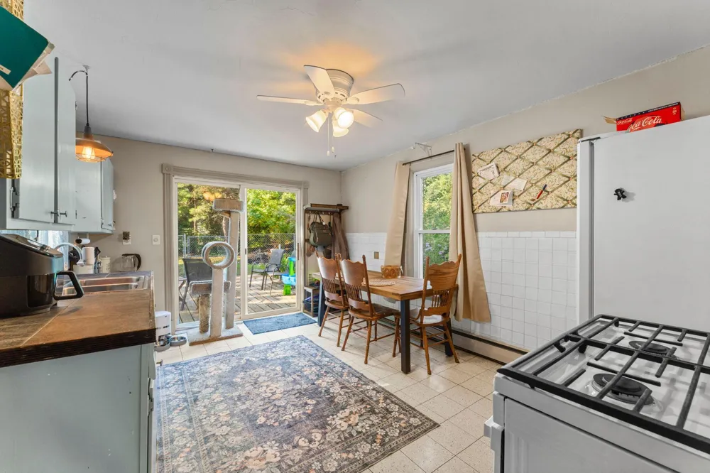 6349 Oak Street North Branch, MN 55056