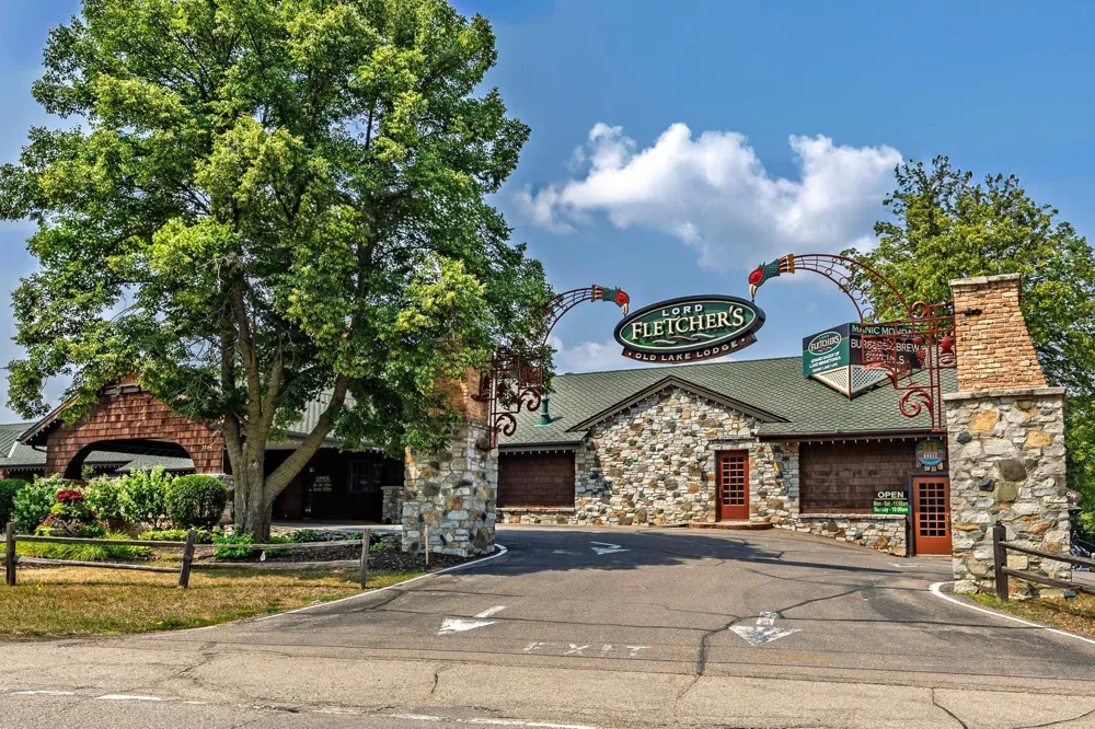 4100 Spring Street #410 Spring Park, MN 55384