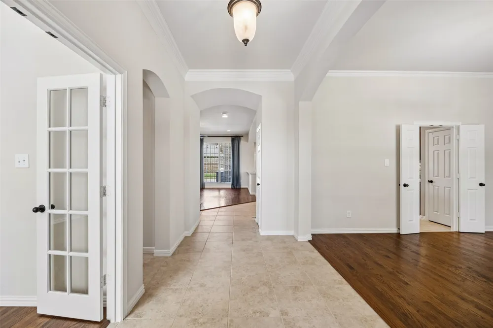 7701 Glenmere Trail Sachse, TX 75048