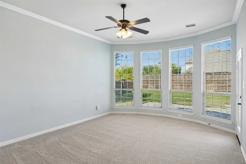 7701 Glenmere Trail Sachse, TX 75048
