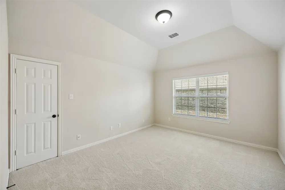 7701 Glenmere Trail Sachse, TX 75048