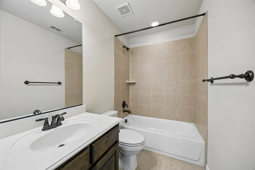 7701 Glenmere Trail Sachse, TX 75048