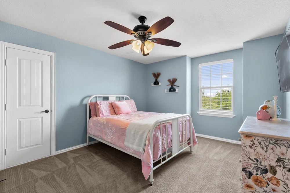 8909 County Road 915 Godley, TX 76044