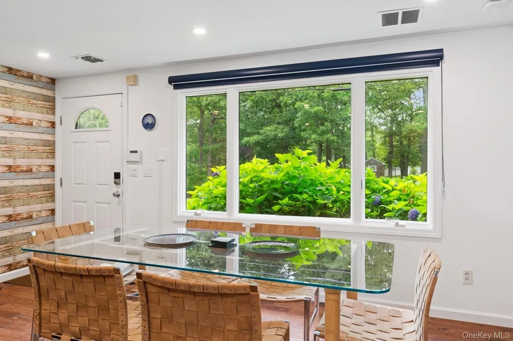 27 Atlantic Avenue Hampton Bays, NY 11946