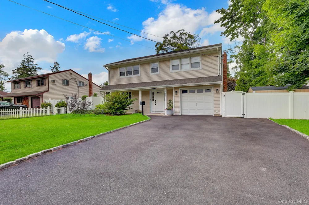 260 W 12th Street Deer Park, NY 11729