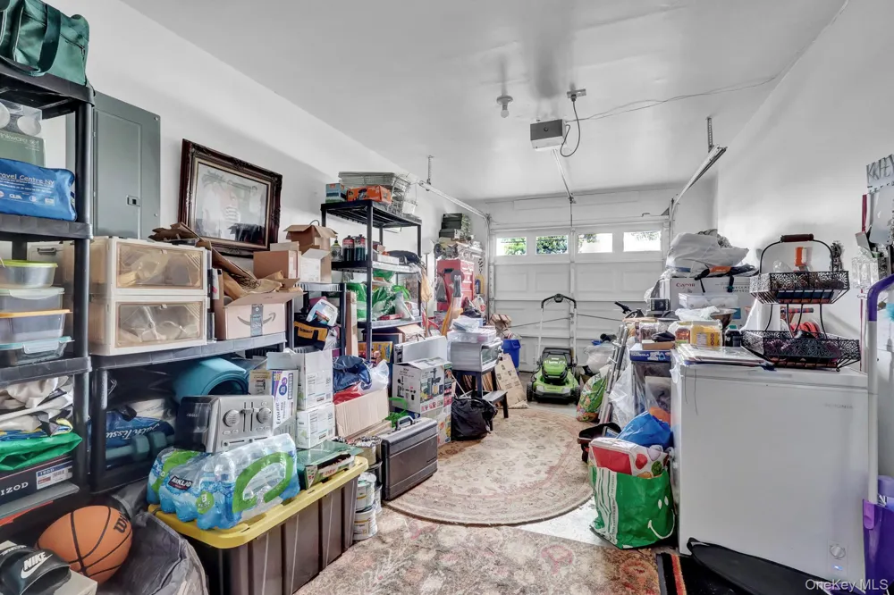 260 W 12th Street Deer Park, NY 11729