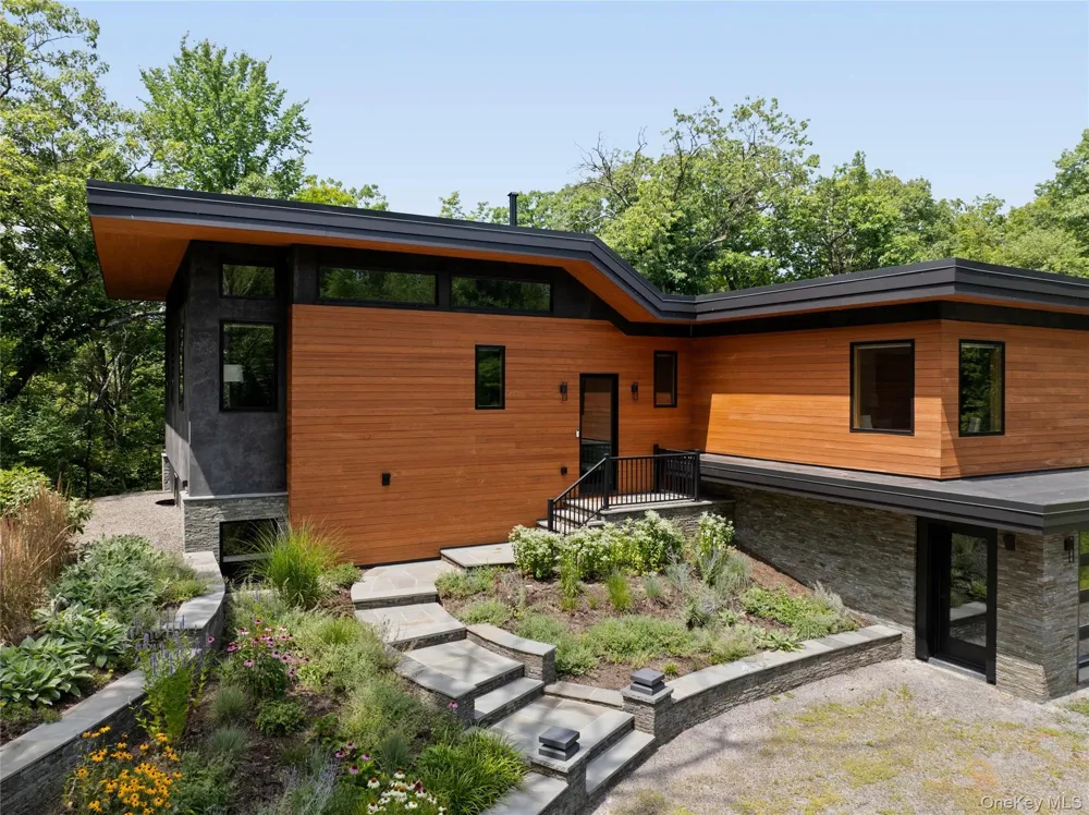 150 Round Top Road Germantown, NY 12526