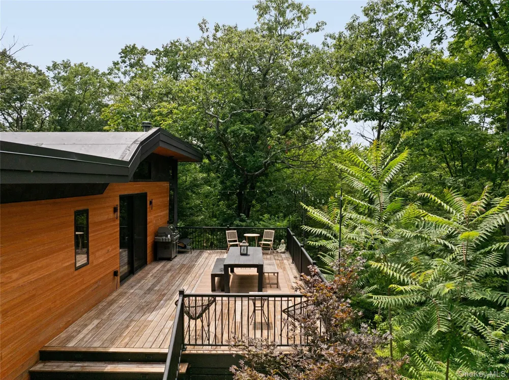 150 Round Top Road Germantown, NY 12526