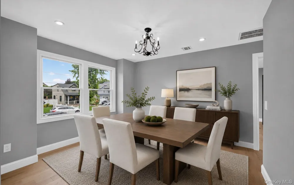 851 W Bay Drive West Islip, NY 11795