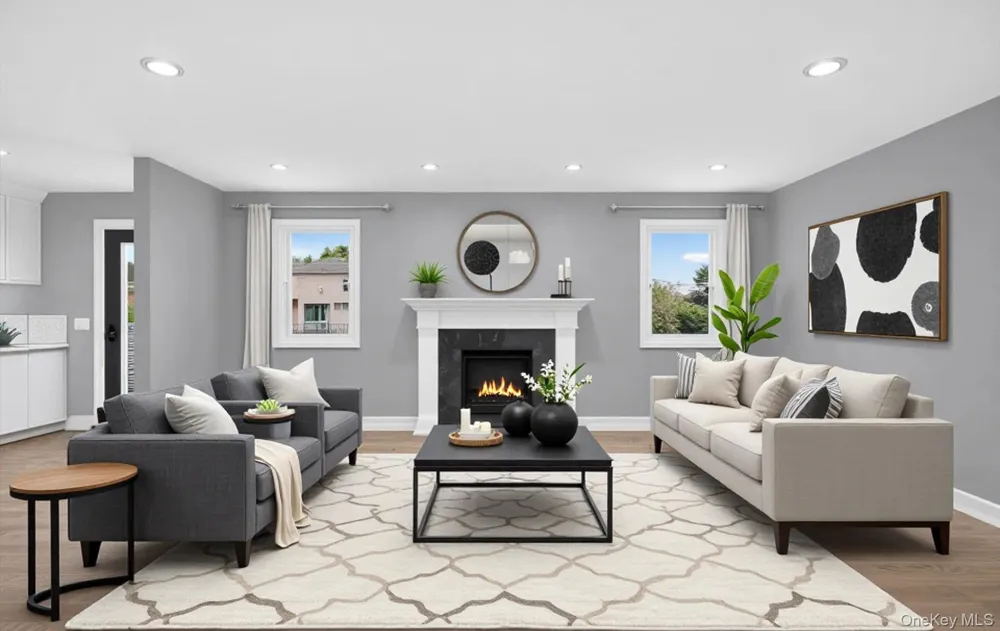 851 W Bay Drive West Islip, NY 11795