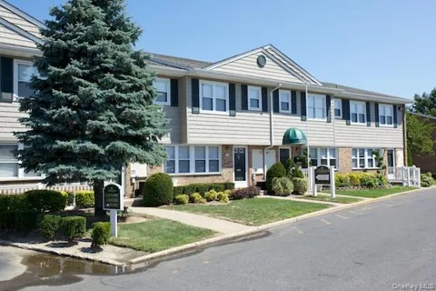 1355 Roanoke Avenue #3RA