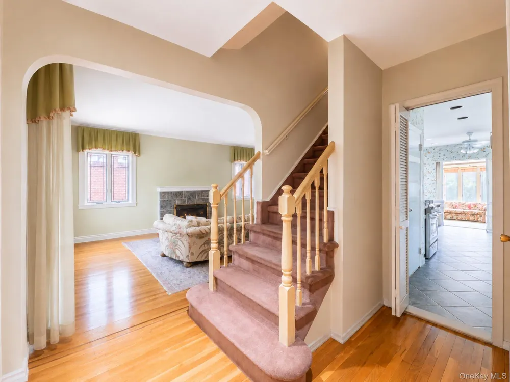 76-26 176th Street Fresh Meadows, NY 11366