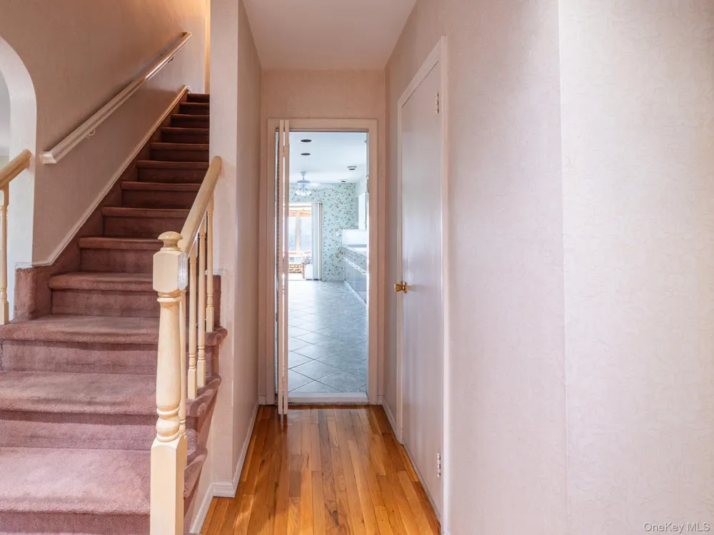 76-26 176th Street Fresh Meadows, NY 11366