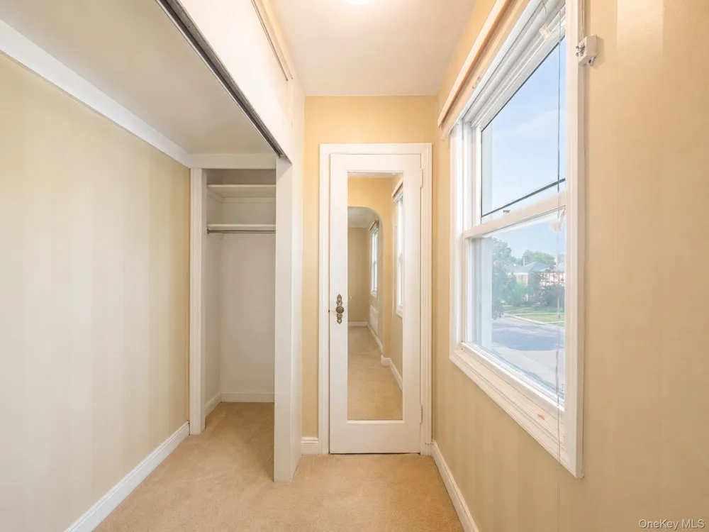76-26 176th Street Fresh Meadows, NY 11366