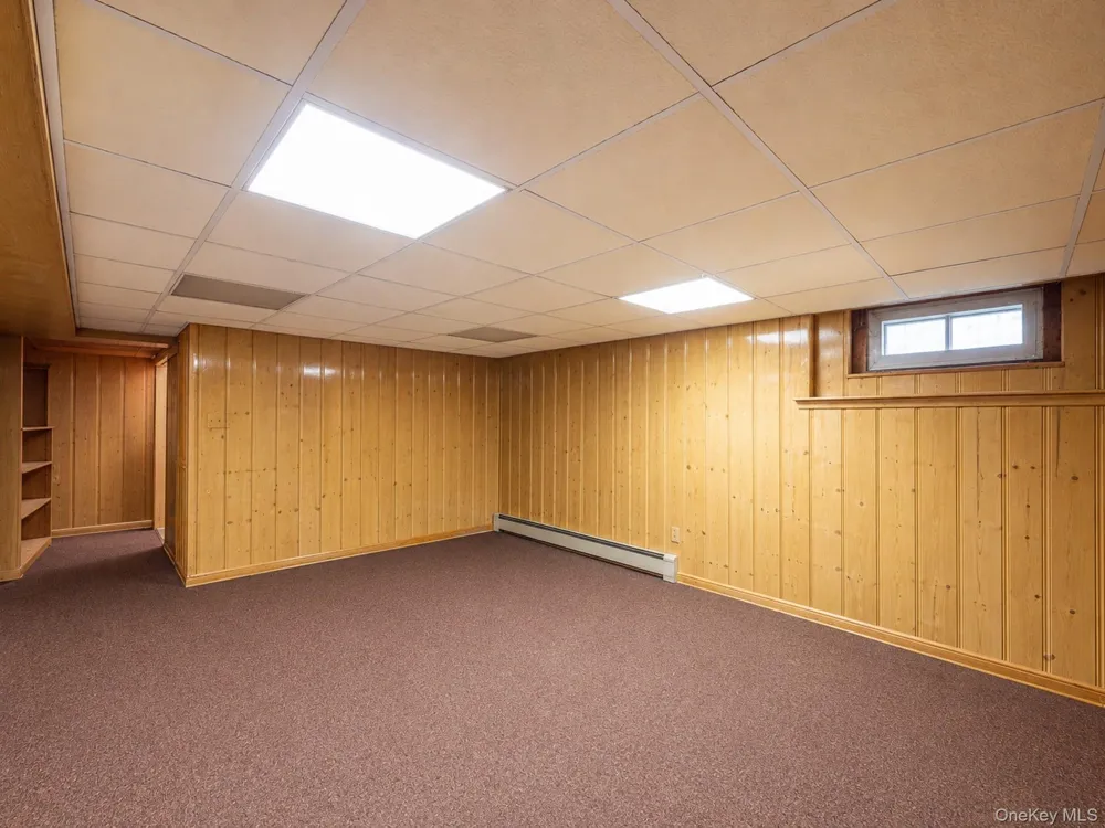 76-26 176th Street Fresh Meadows, NY 11366