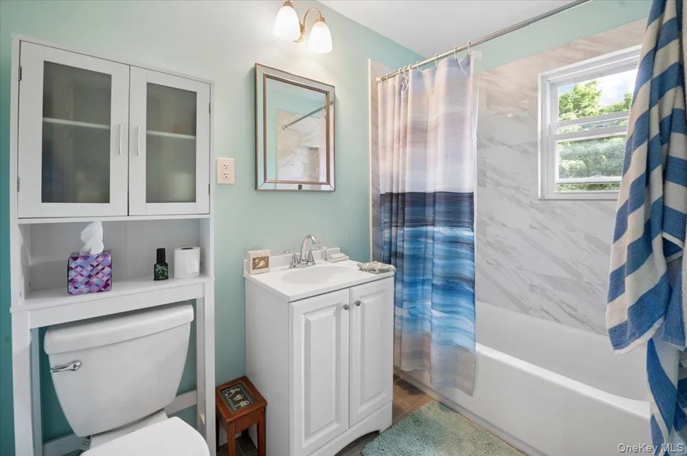167 Meyer Oval Pearl River, NY 10965