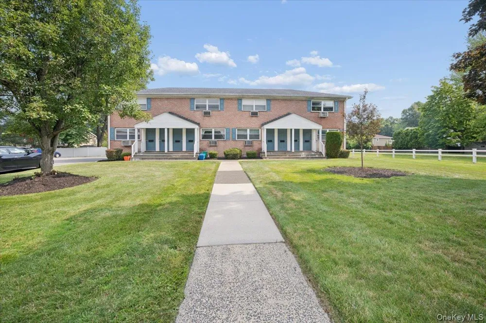 167 Meyer Oval Pearl River, NY 10965