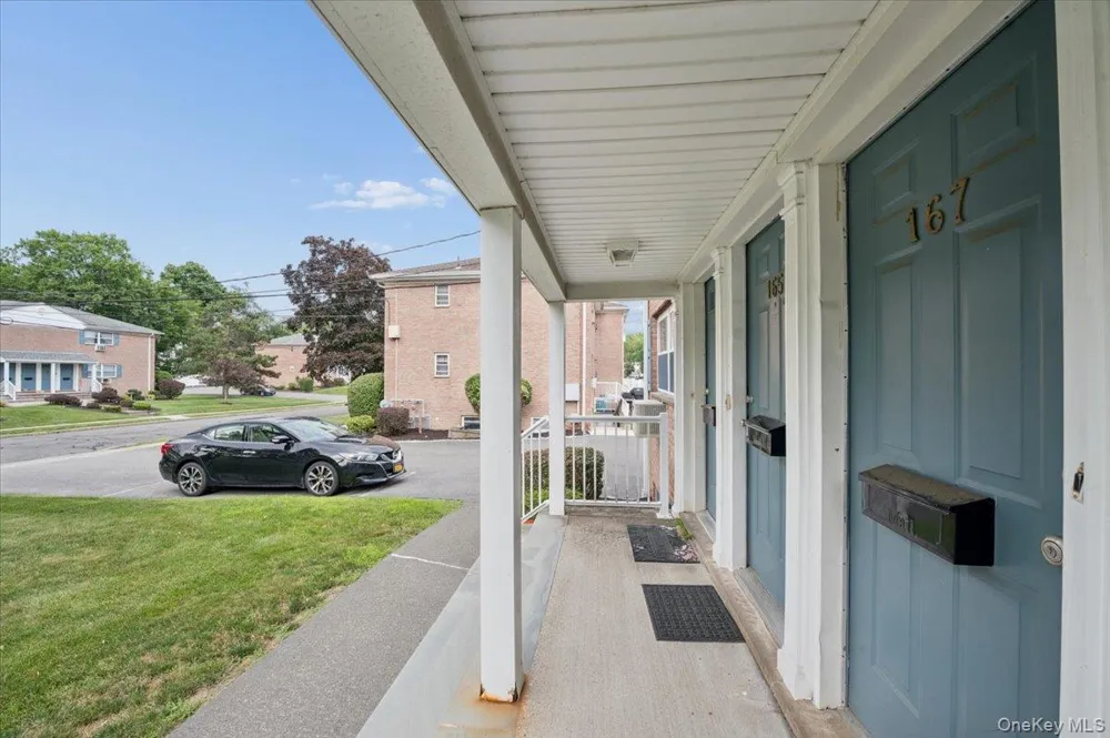 167 Meyer Oval Pearl River, NY 10965