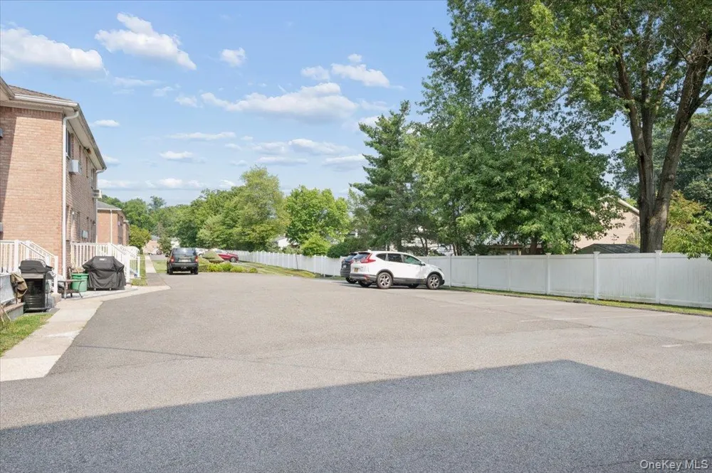 167 Meyer Oval Pearl River, NY 10965