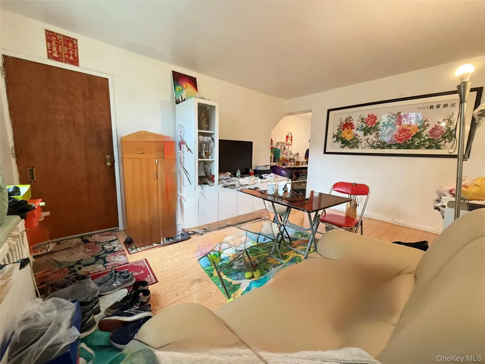 216-37 68th Avenue #A Oakland Gardens, NY 11364