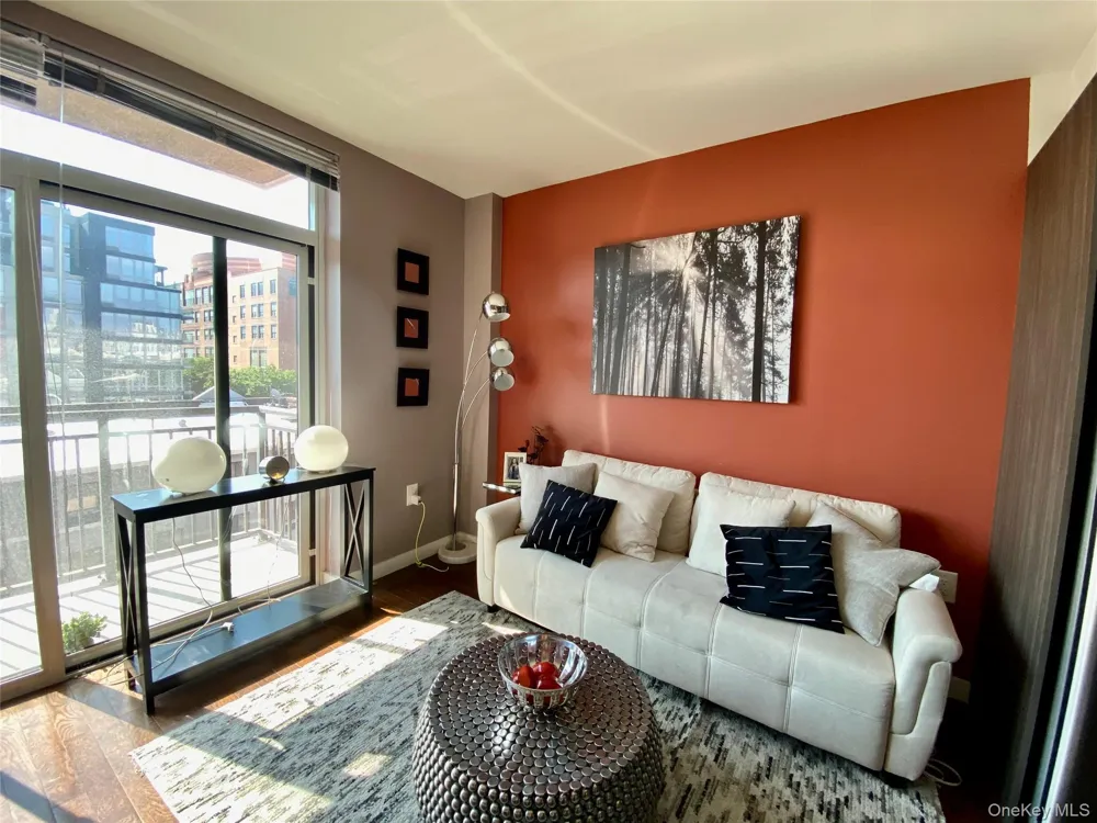 1215 Broadway #424 Astoria, NY 11106