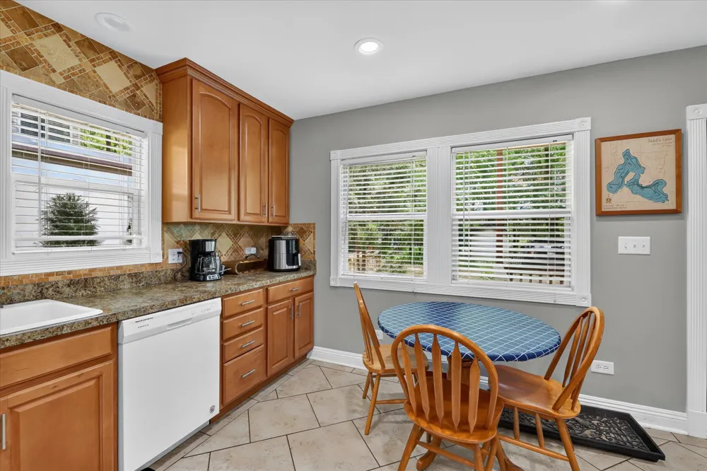 10268 51st Street Grand Junction, MI 49056