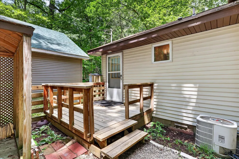 10268 51st Street Grand Junction, MI 49056