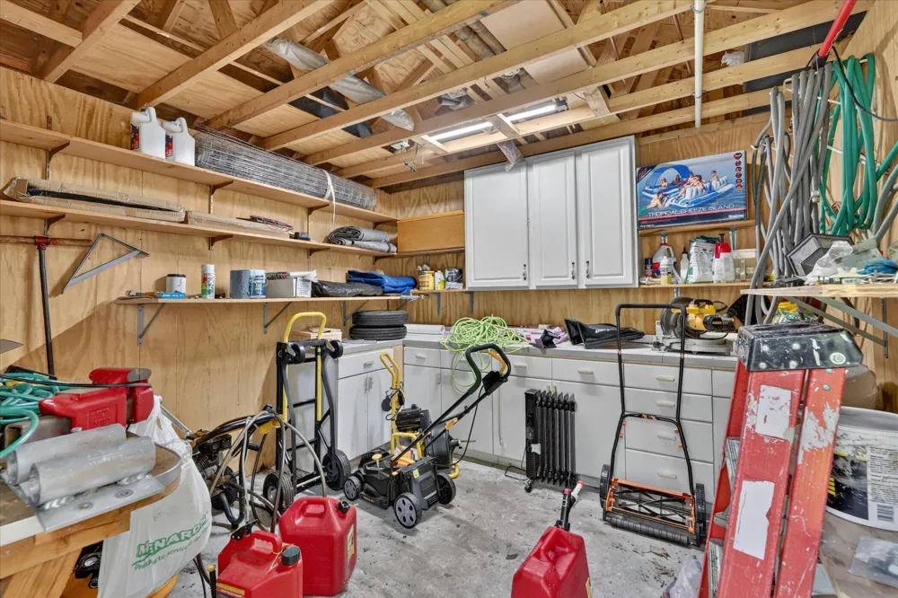 10268 51st Street Grand Junction, MI 49056