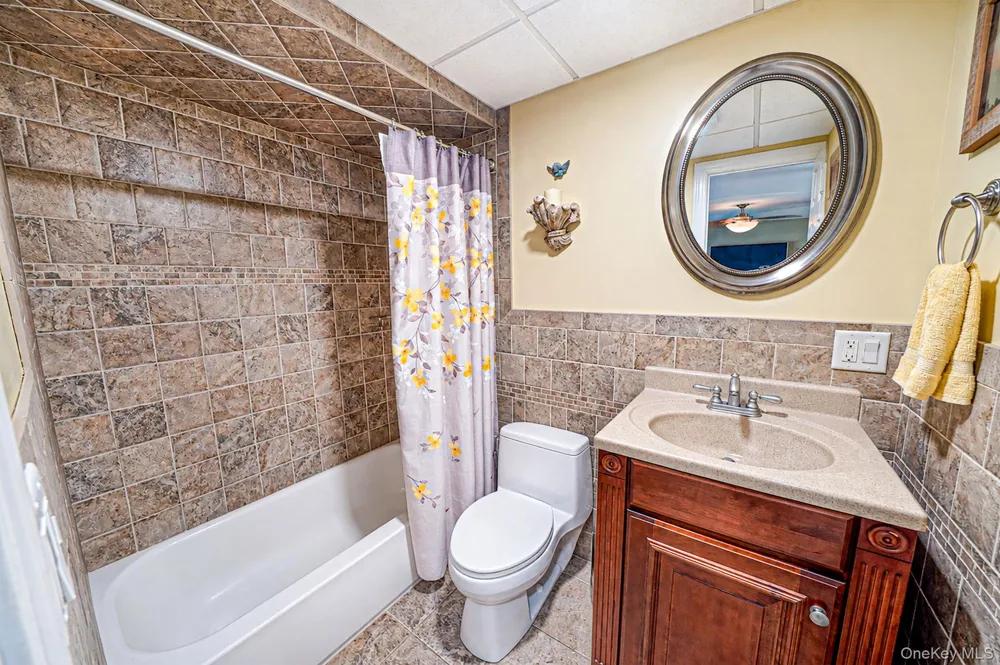 411 Robinson Avenue East Patchogue, NY 11772