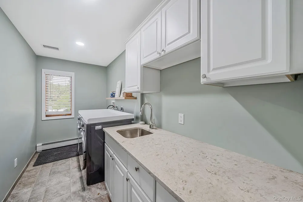 411 Robinson Avenue East Patchogue, NY 11772